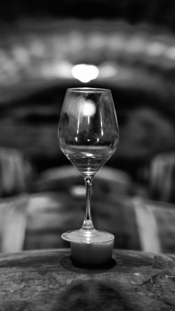 vino fino en bodega
